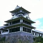 お城の形をしたホテル。解体中